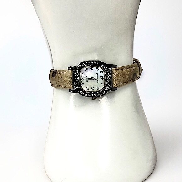 JUDITH JACK Swiss Movement MOP Face Marcasite Bezel Alligator Band Watch NWOT - Picture 17 of 17